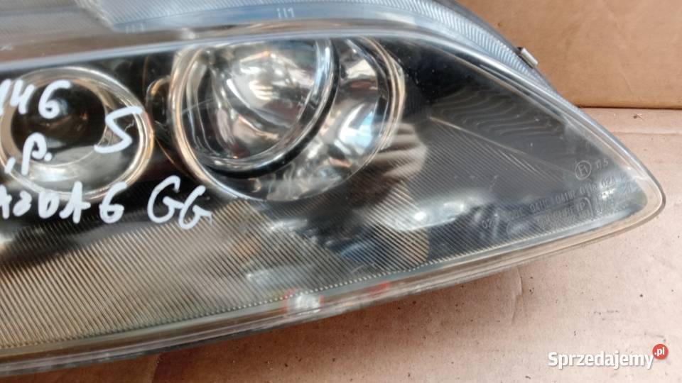 MAZDA 6 GG LAMPA PRZÓD PRAWA SOCZEWKA