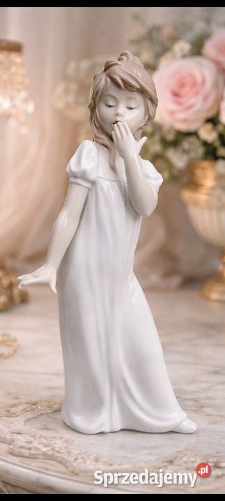 DUŻA FIGURKA NAO LLADRO DZIEWCZYNKA ZIEWAJĄCA Pabianice