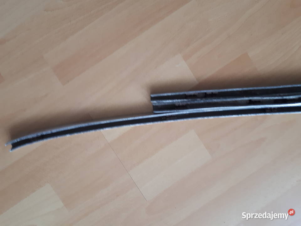 FSO Warszawa sedan listwy tylnej szyby 3 el śląskie Gliwice