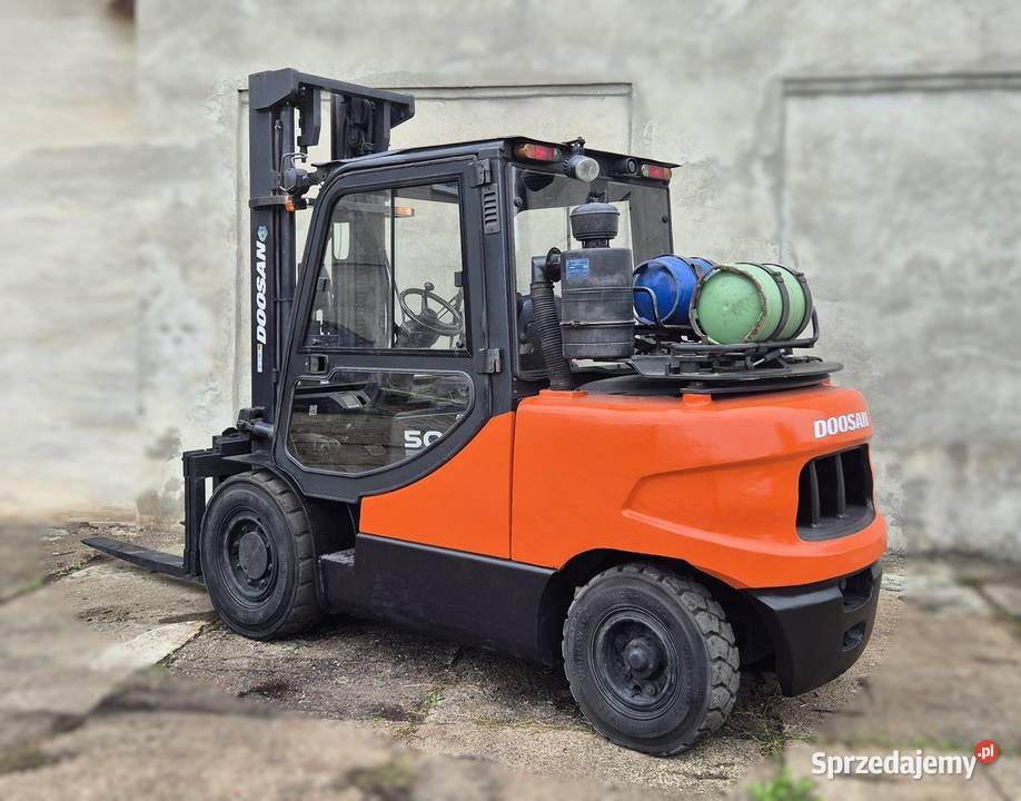 Wózek widłowy Doosan 5000 2015r TRIPLEX 605 Rybnik