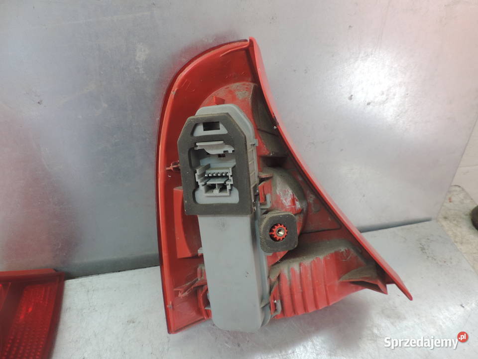 LAMPA TYŁ PRAWA Renault Clio II LIFT Nowy Sącz
