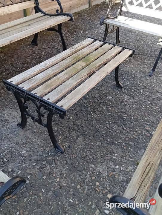 Zestaw ozdobnych mebli ogrodowych z ciężkiego Podławki