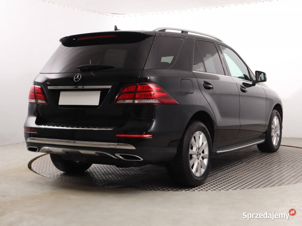 Mercedes GLE GLE 250 d wielofunkcyjna kierownica