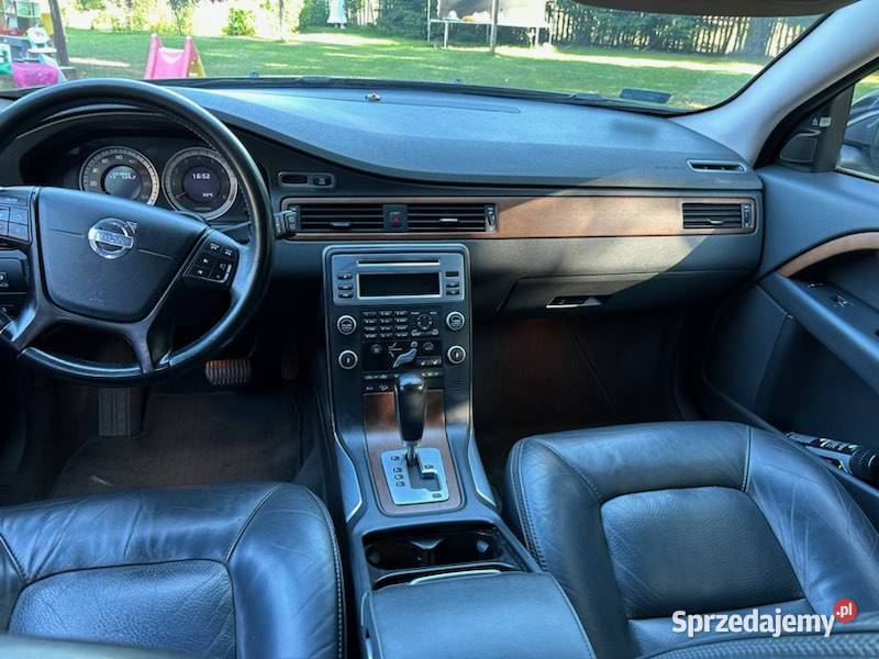 Volvo xc70 32LPG 2011r Aukcja grzecznościowa kurtyny powietrzne łódzkie Bełchatów