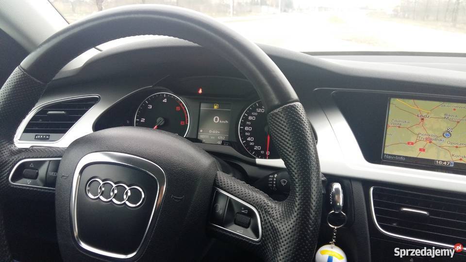Audi A4 2010 stan idealny 2x LED sedan radio / CD Tomaszów Mazowiecki