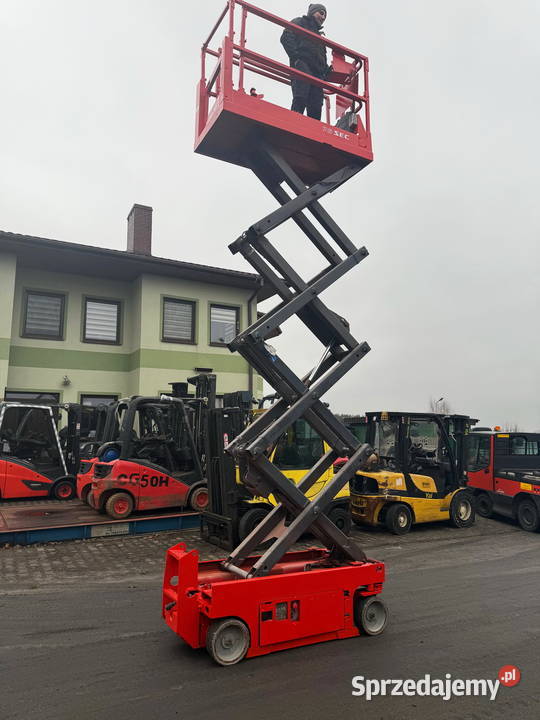 mała zwyżka nożycowa podnośnik elektryczny Działoszyn