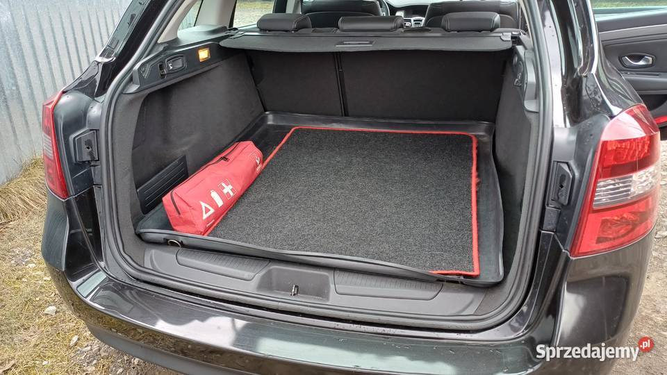Niezawodny wygodny wakacyjny Renault Laguna 3 20 1997cm3 Łódź