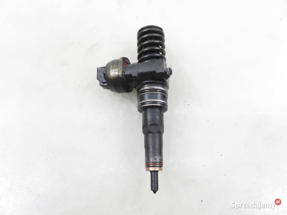 POMPOWTRYSKIWACZ VW GOLF V 19 TDI 038130073AG