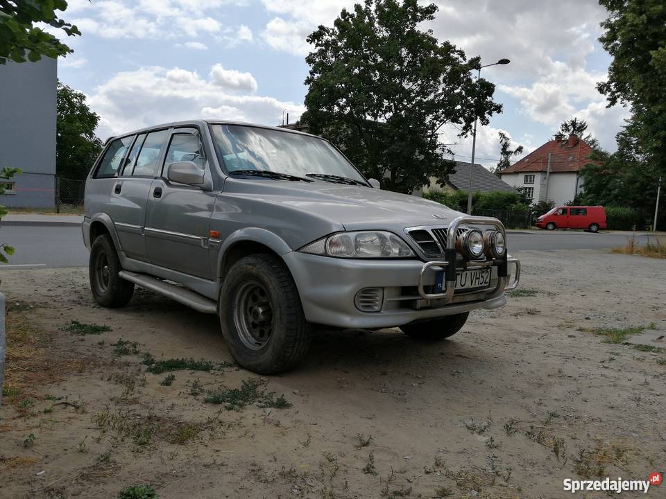 Daewoo Musso 32 R6 srebrny Wrocław