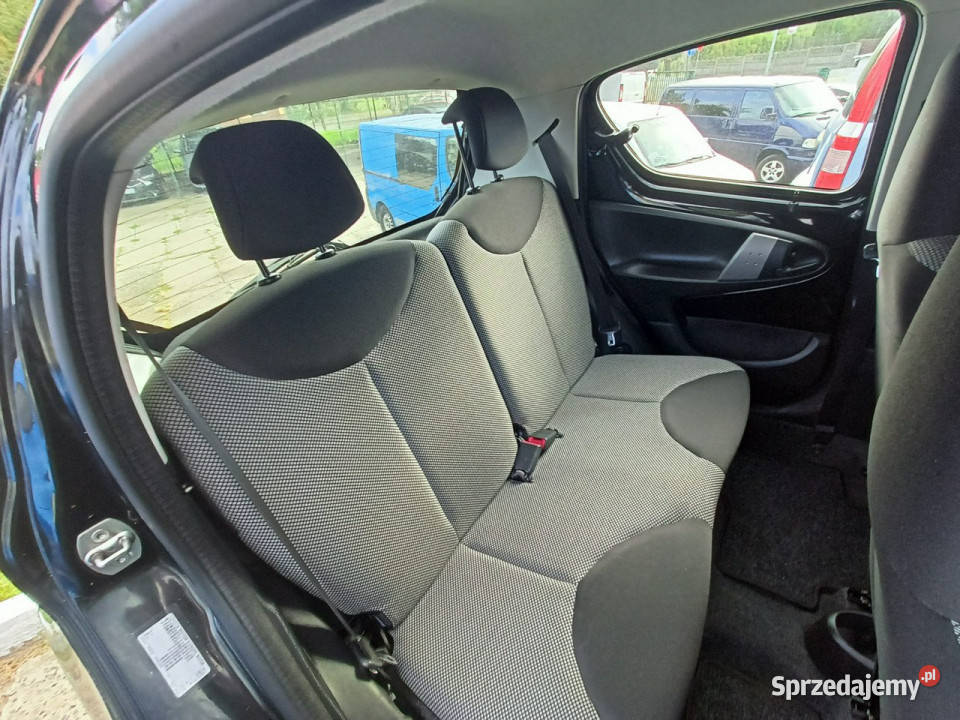 Toyota Aygo z Niemiec opłatach przeglądzie Tomaszów Mazowiecki
