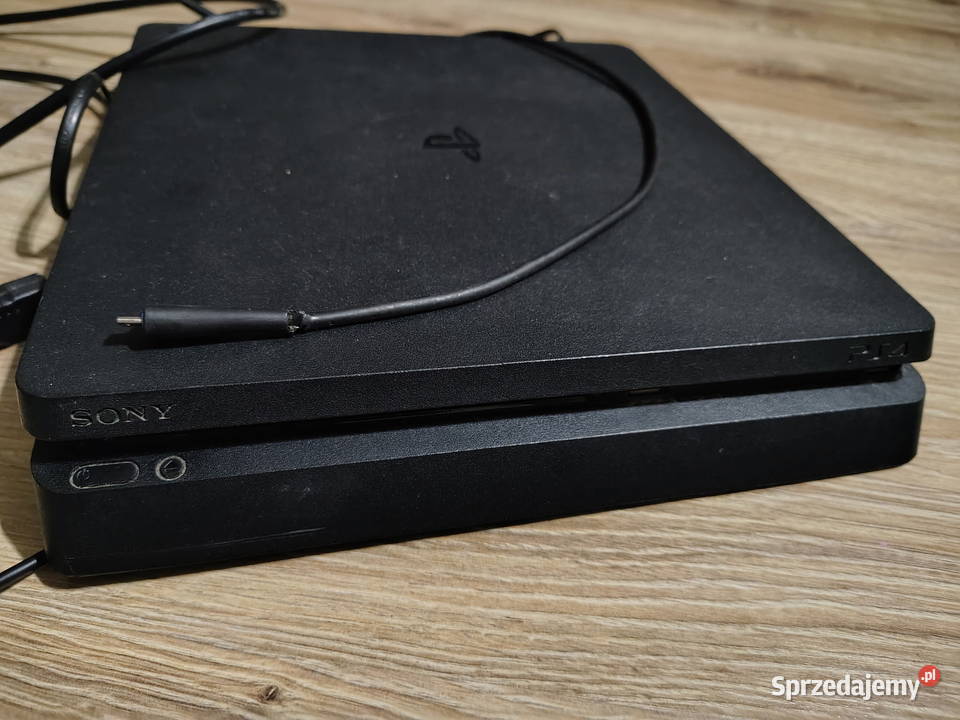 Konsola PlayStation 4 Suszewo