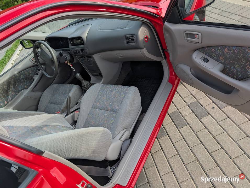 Toyota Corolla 14 bez rdzy nowe opony 2/3 Lubin sprzedam