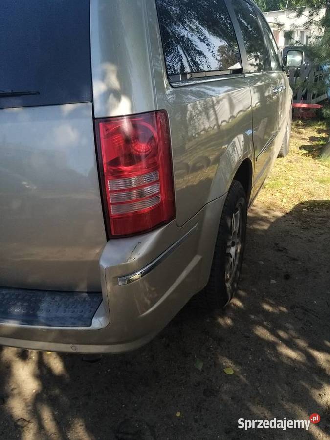 ZDERZAK PRZEDNI ZŁOTY CHRYSLER TOWN COUNTRY 0810 osobowe