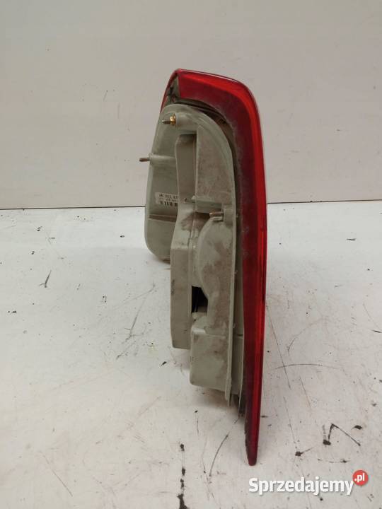 LAMPA TYŁ PRAWA EUROPA SEDAN 2028201064R świętokrzyskie