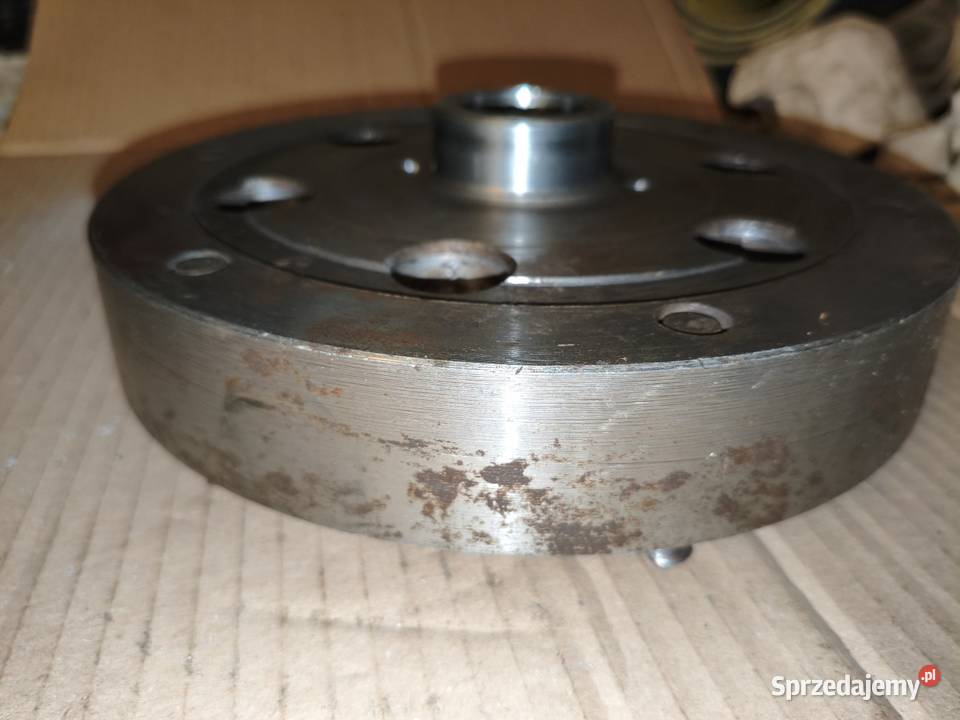 Koło zamachowe k750 Ural Pozostałe wielkopolskie Leszno
