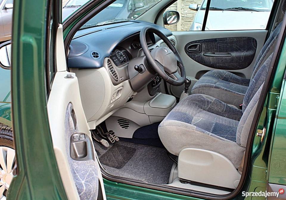 Renault zielony Scenic Strzegom