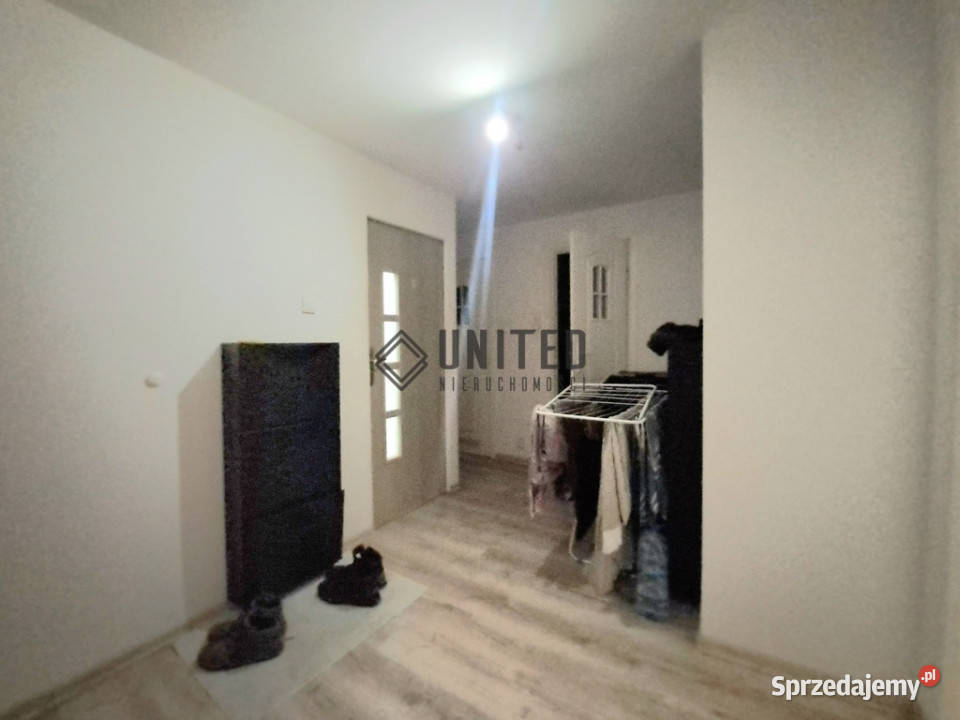 Orzechowej InwestycjaBalkon Liczba pokoi 6 Wrocław