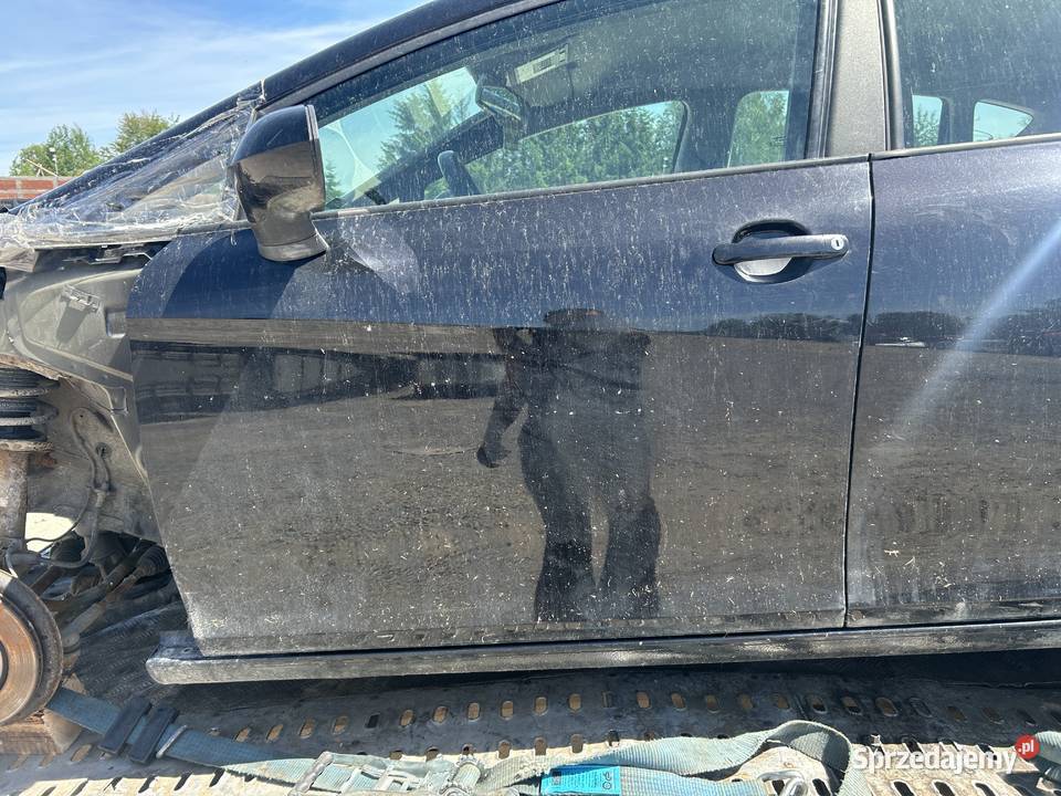 Lampa tylna lewa prawa w błotnik seat leon II Bodzentyn sprzedam