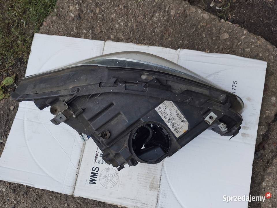 LAMPA PRZEDNIA LEWA BMW F10 F11 LIFT 7378 513 03 lewe Międzychód