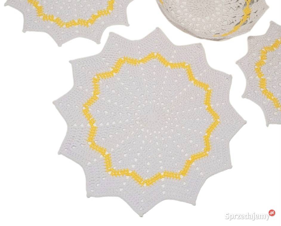 Komplet serwetek z miseczką na słodycze Krzywaczka sprzedam