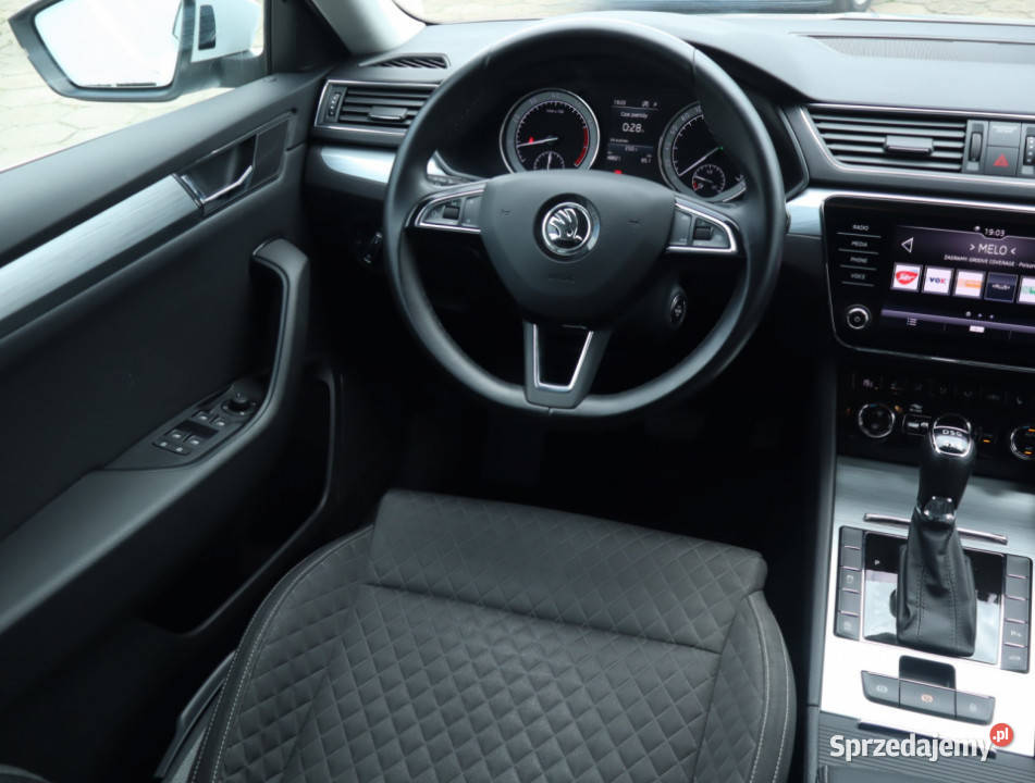 Skoda Superb 20 TSI światła LED Łódź