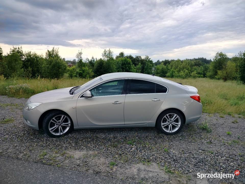 Opel Insignia 18 140 2010r Benzyna Gaz nieuszkodzony Staszów