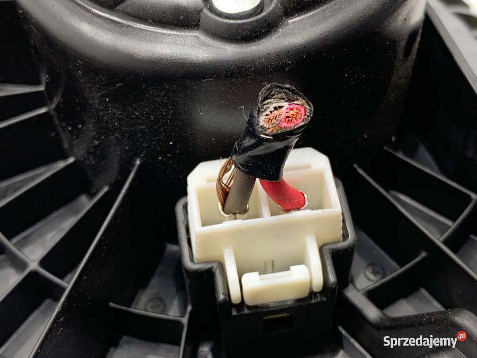 DMUCHAWA NAWIEWU JEEP CHEROKEE KL AY6271 podkarpackie