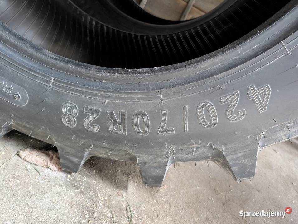 Sprzedam opony NOWE 42070R28
