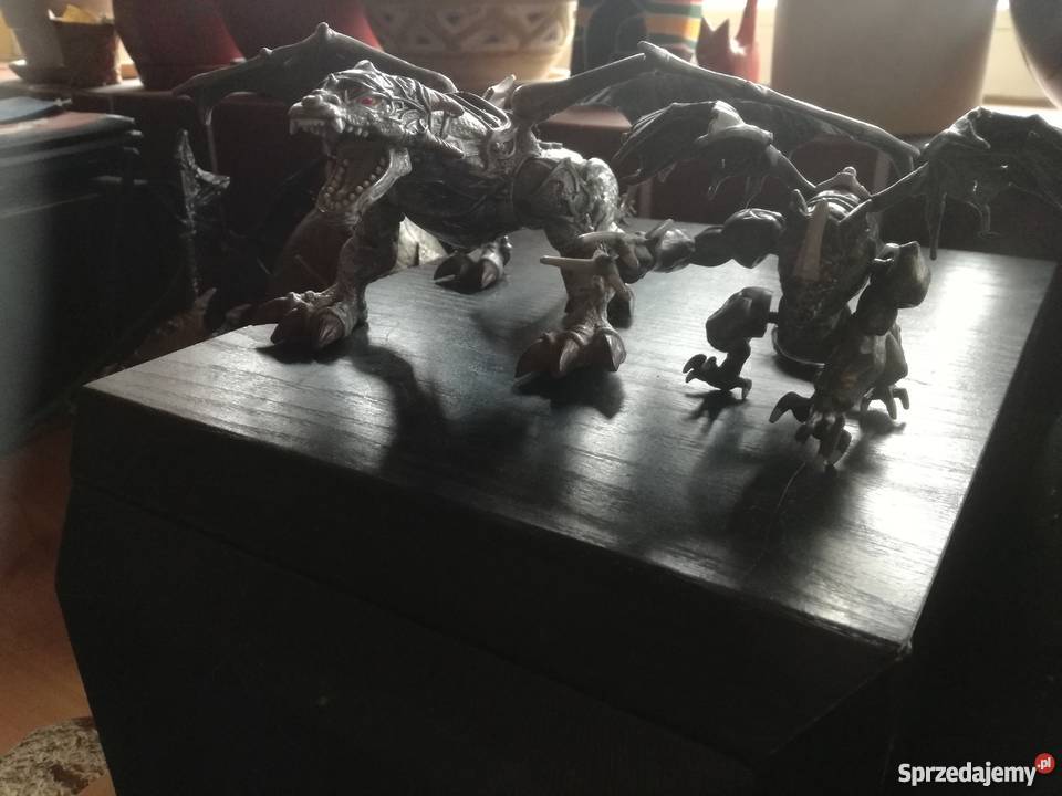 Figurki smoki zabawki Koluszki