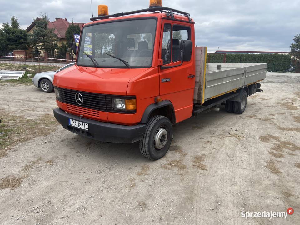 Mercedes 609 Pomoc Drogowa Specjalny lubelskie Zamość sprzedam