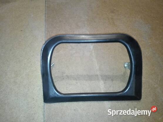 Ramka Okular lampy reflektora Fiat 126p osobowe Ożarów sprzedam
