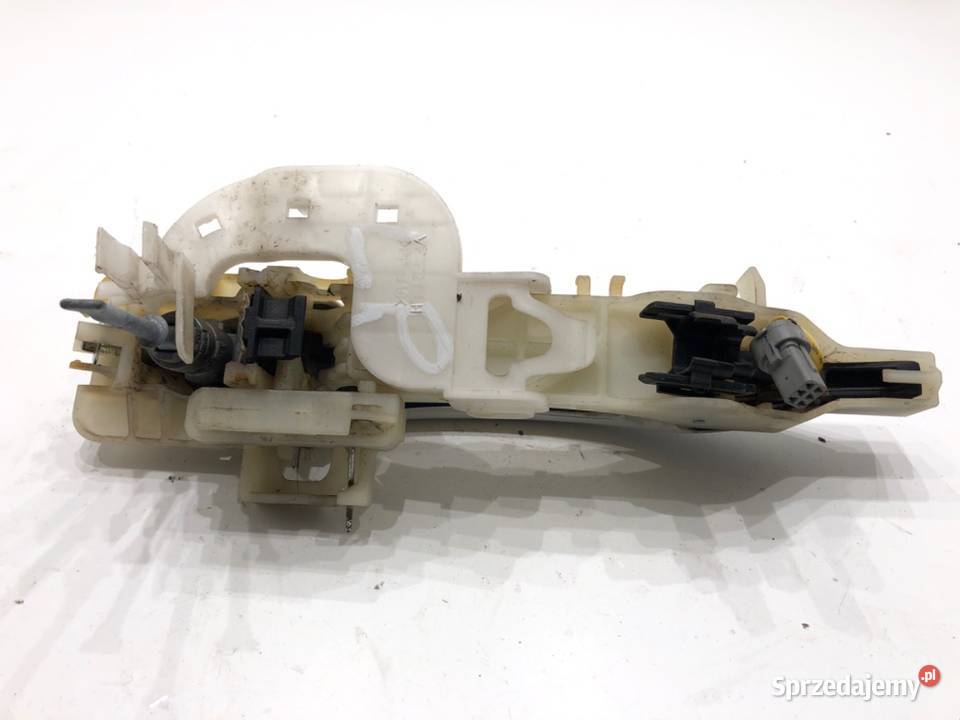 KLAMKA ZEWNĘTRZNA LEWY PRZÓD HYUNDAI i40 sprzedam