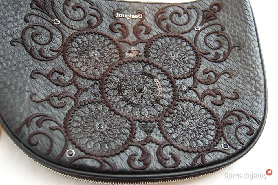 Desigual Majestic Siberia czarna haftowana 25cm Lublin