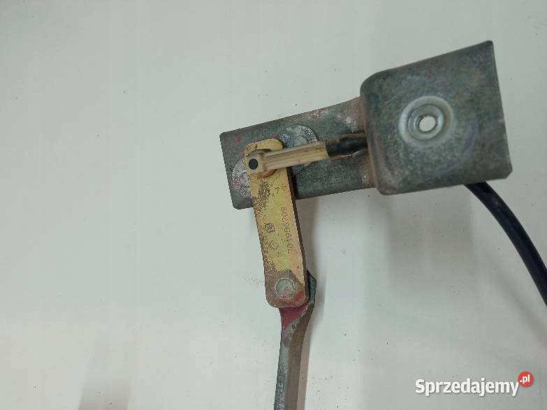 MECHANIZM WYCIERACZEK TYŁ LEWY 701955717B VW sprzedam