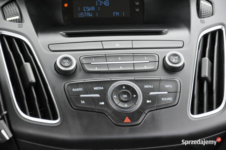 Ford Focus 16i Ambiente2XoponySerwisowanyZadbany Węgrów sprzedam
