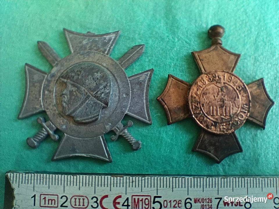 Komplet odznak Zwycięzcom 1945