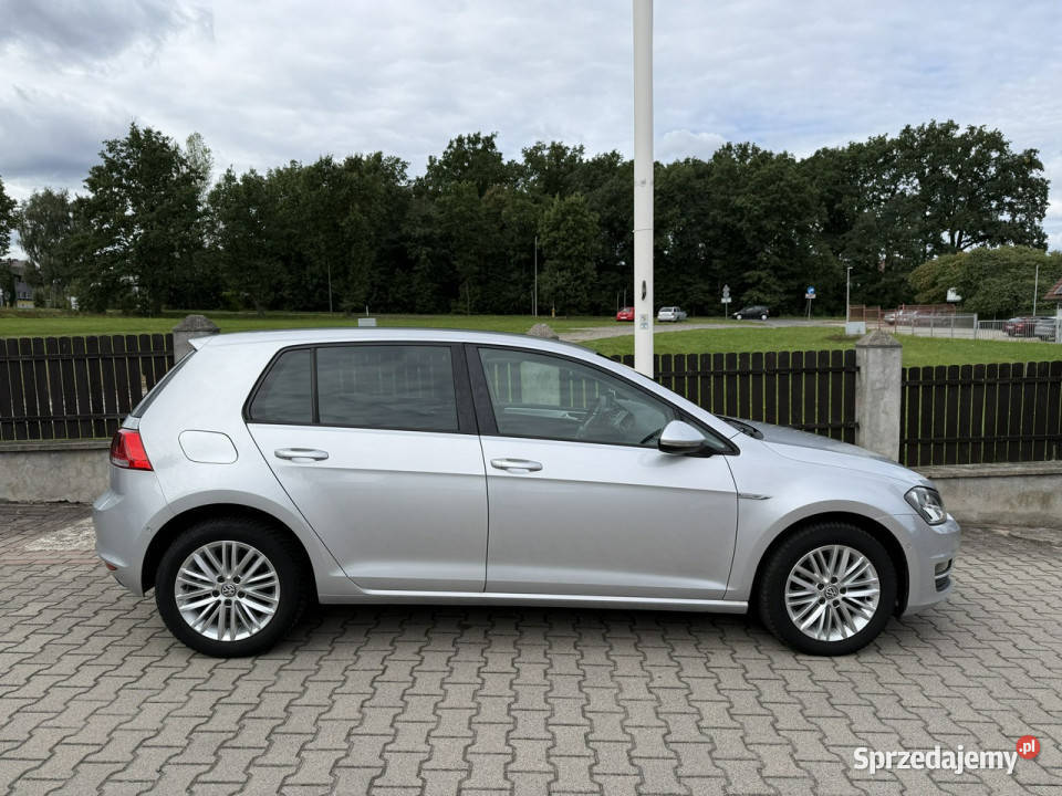 Volkswagen Golf 12 tsi ładny świeżo komputer pokładowy sprzedam