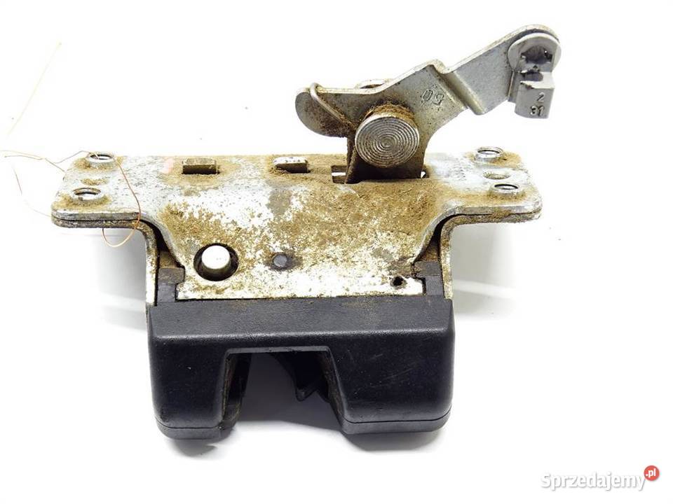 ZAMEK KLAPY TYLNEJ OPEL MERIVA A Minivan 0310