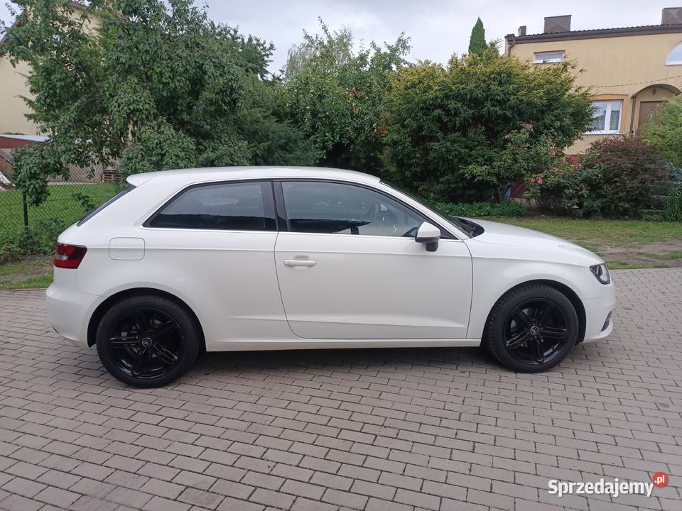 A3 8v benzyna 14 super stan