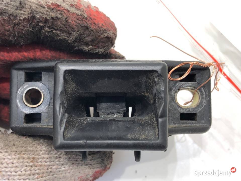 ZAMEK KLAPY TYŁ RENAULT SCENIC I Minivan 9910 osobowe sprzedam