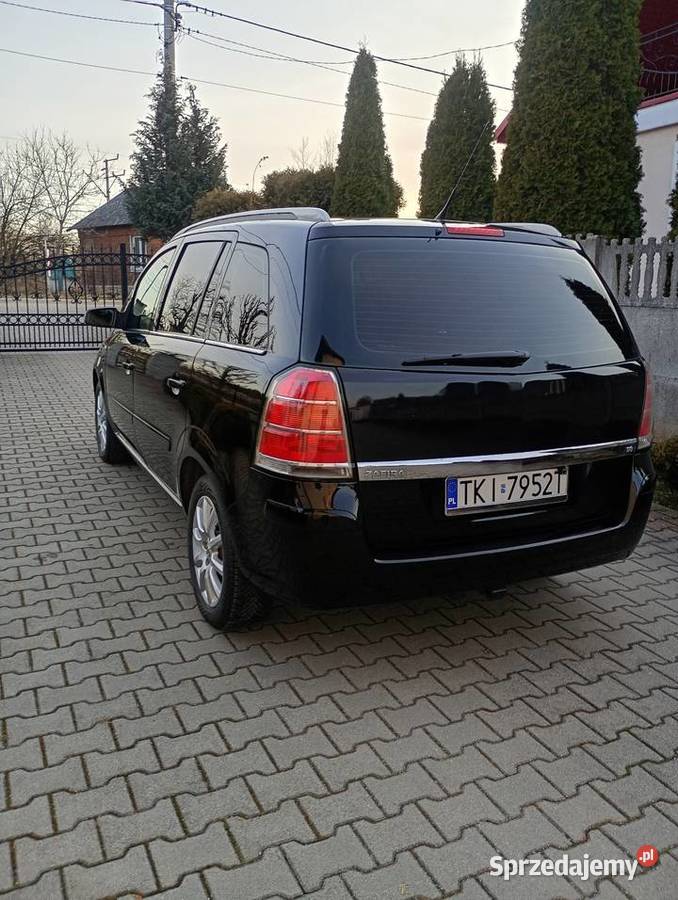 Opel Zafira B benzyna 18 przyciemniane szyby Piekoszów
