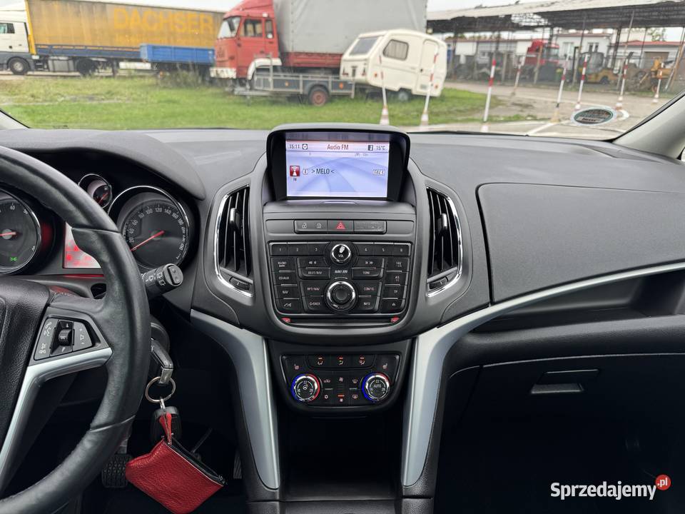 Opel Zafira 14 BENZYNA Klimatronik Nawigacja Konin