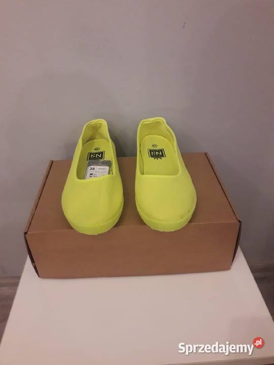 Baleriny damskie Nylon Red 38 Balerinki Obuwie sprzedam