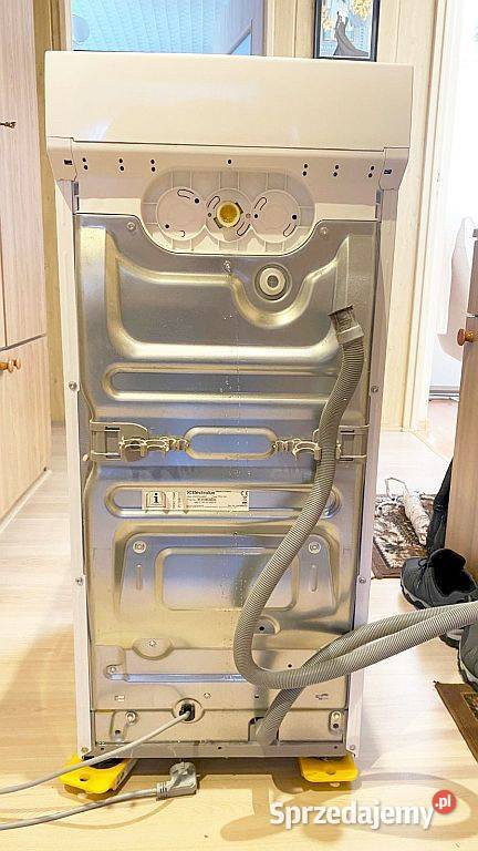 Ładowana góry pralka Electrolux SensiCare 600 Łódź