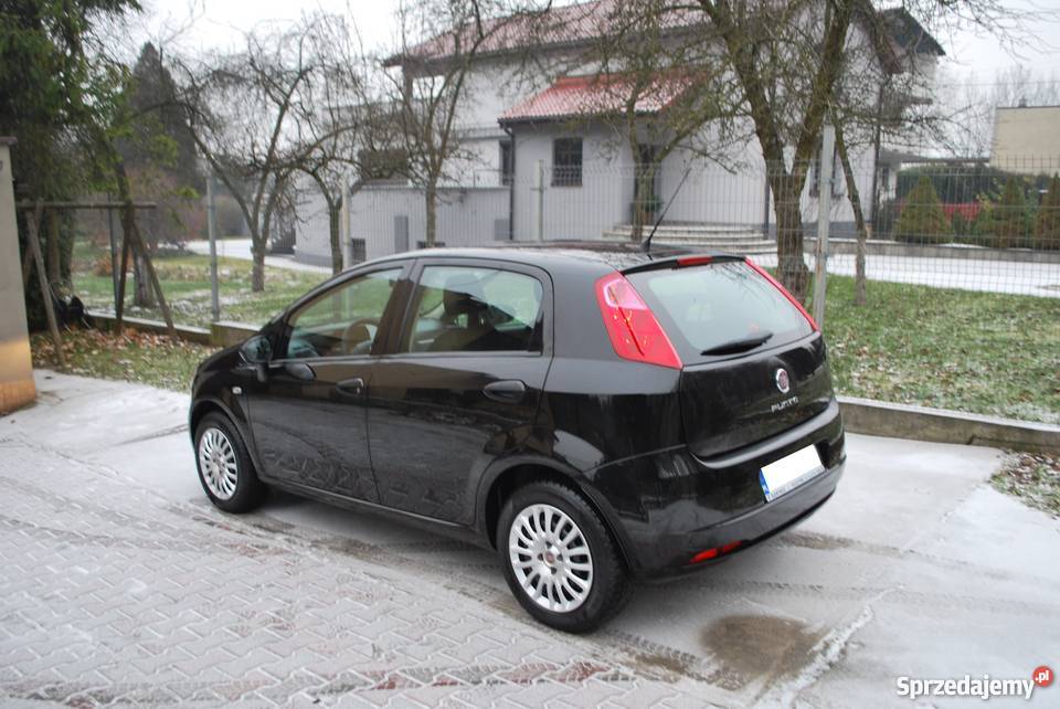 Fiat Grande Punto 2009r posiada klimatyzację Grande Punto Mysłowice sprzedam