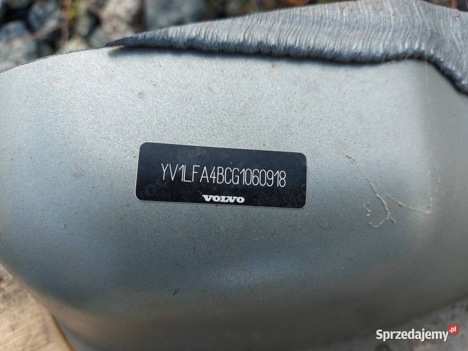 VOLVO XC90 II Nadkole tył lewe VOLXC907802980 osobowe sprzedam