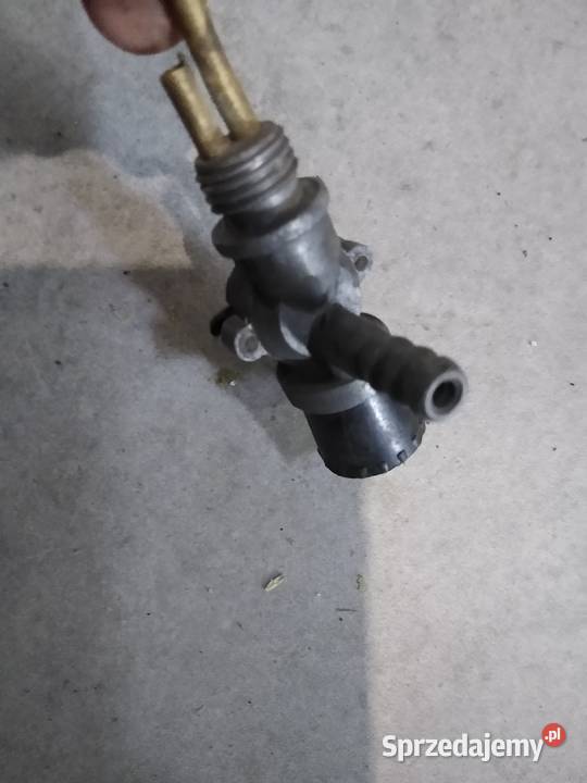 Komar Romet motorynka gaźniki kranik zestaw Pozostałe Kruszwica sprzedam