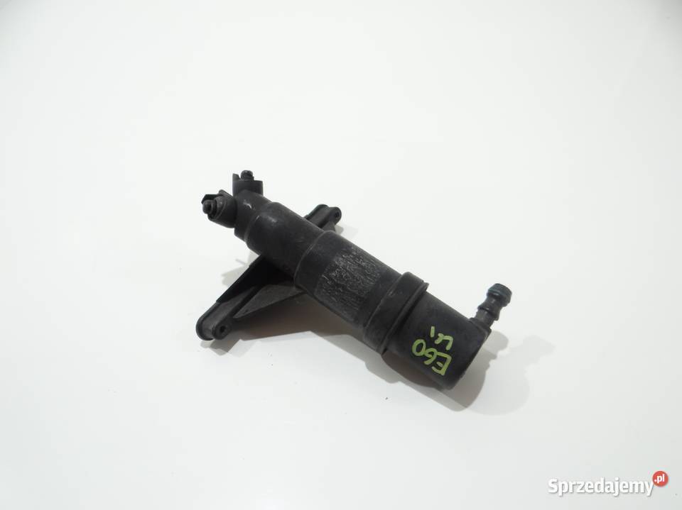 DYSZA SPRYSKIWACZA LAMPY PRAWA BMW E60 E61 LCI Strzyżewice sprzedam