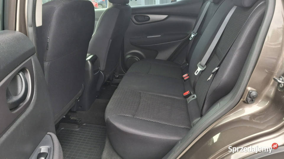 Nissan Qashqai 12 115 Polska II 20132021 brązowy Ostrołęka sprzedam