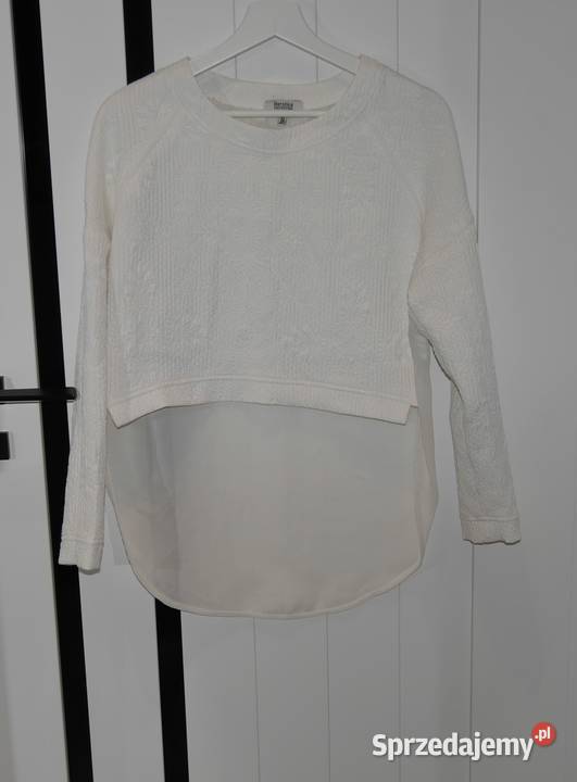 Bershka bluzeczka dłuższy tiulowy tył 36 S Inny materiał dolnośląskie Wrocław